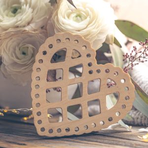 חיתוך וחריטה בלייזר